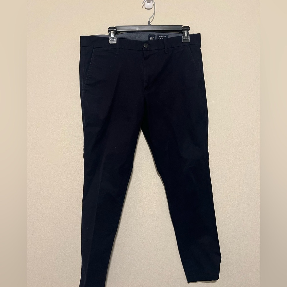 GAP Men's Black Pants skinny fit 33x32